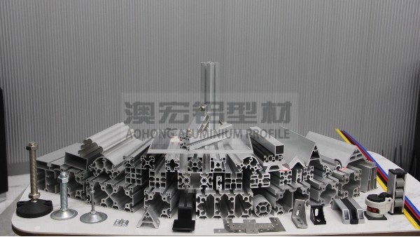 工业铝型材破局：远离内卷的三个价值支点