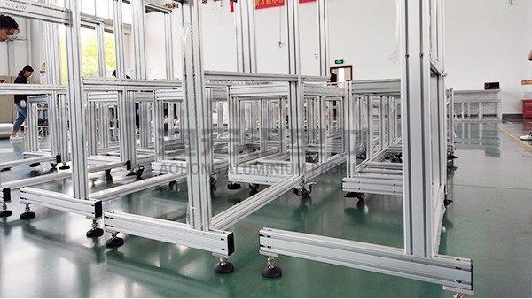 高纯度铝材集成定制方案，赋能光伏设备机架稳定高效