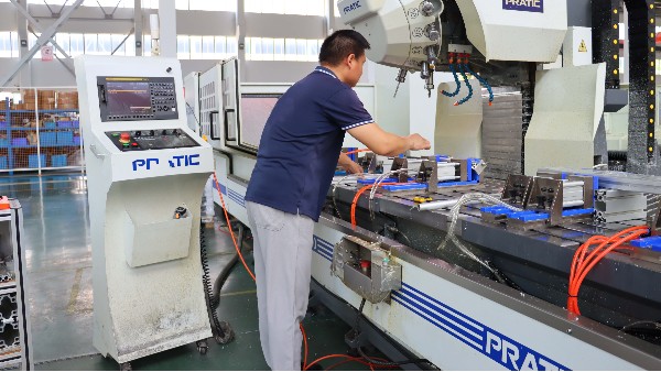 成型铝型材的深加工工艺详解