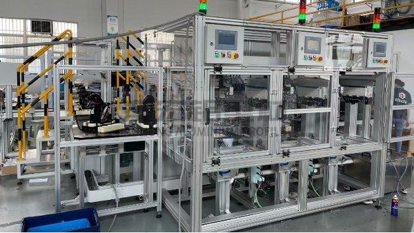 爆火！2025铝型材框架三大新趋势，绿色智能+定制化成刚需