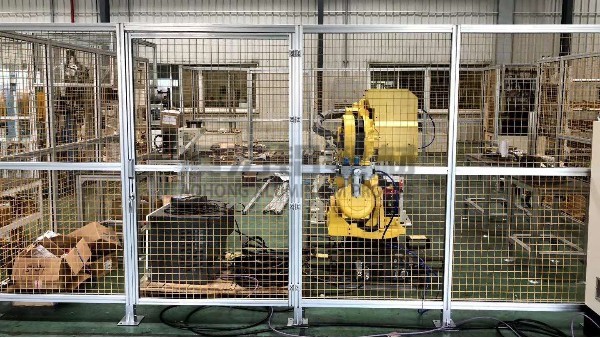 别让安全留隐患——工业铝型材围栏如何筑牢生产防线