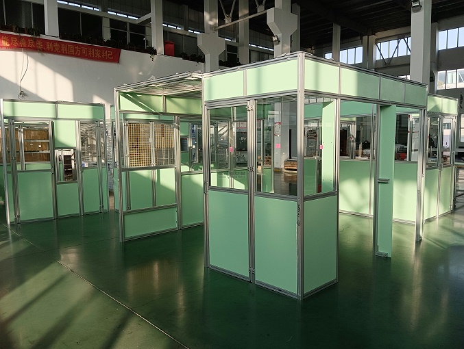 车间“定制防护舱”：4545铝型材设备防护罩的落地细节